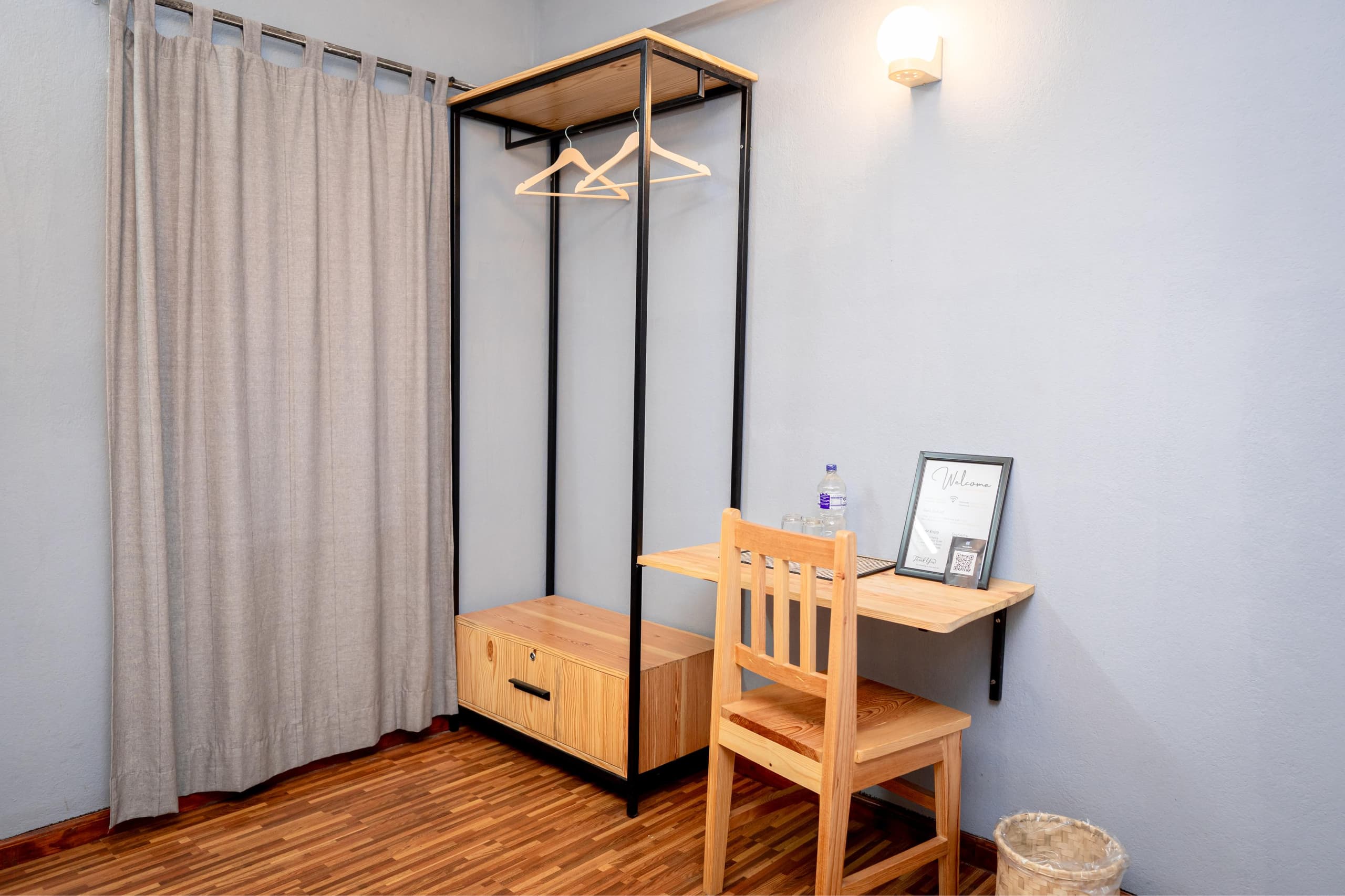 Standard Double Room image 2