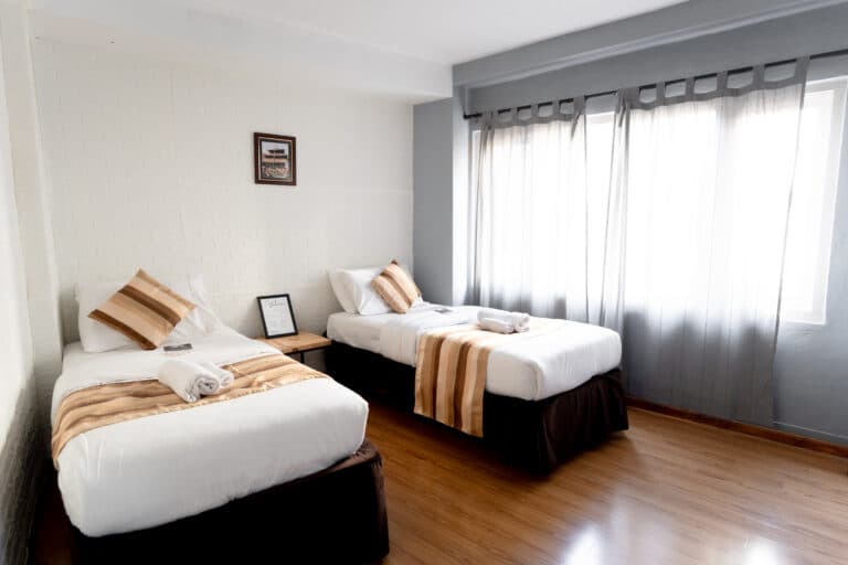Standard Twin Room